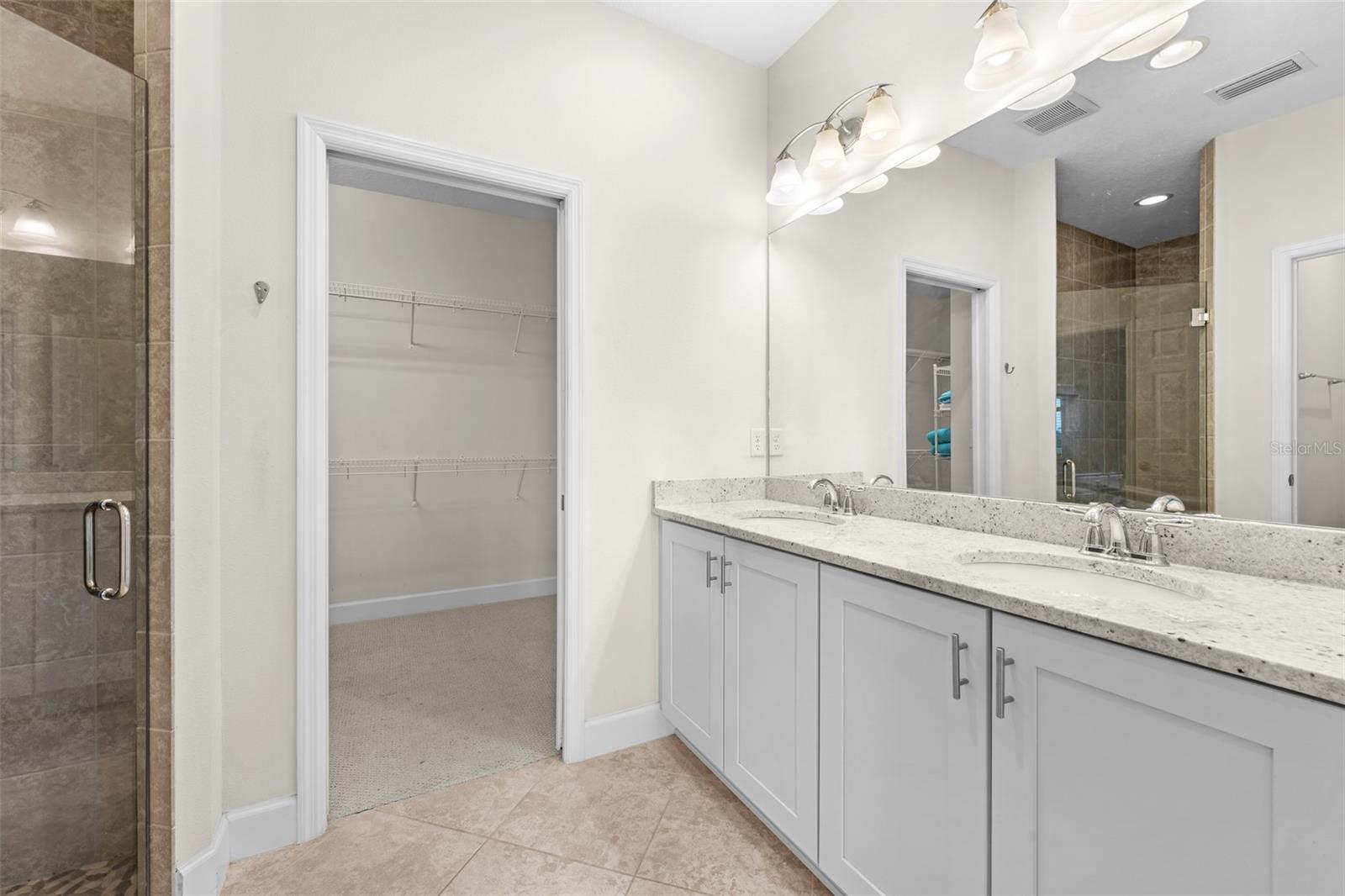 Image 20 of 50 For 718 Chipper Drive