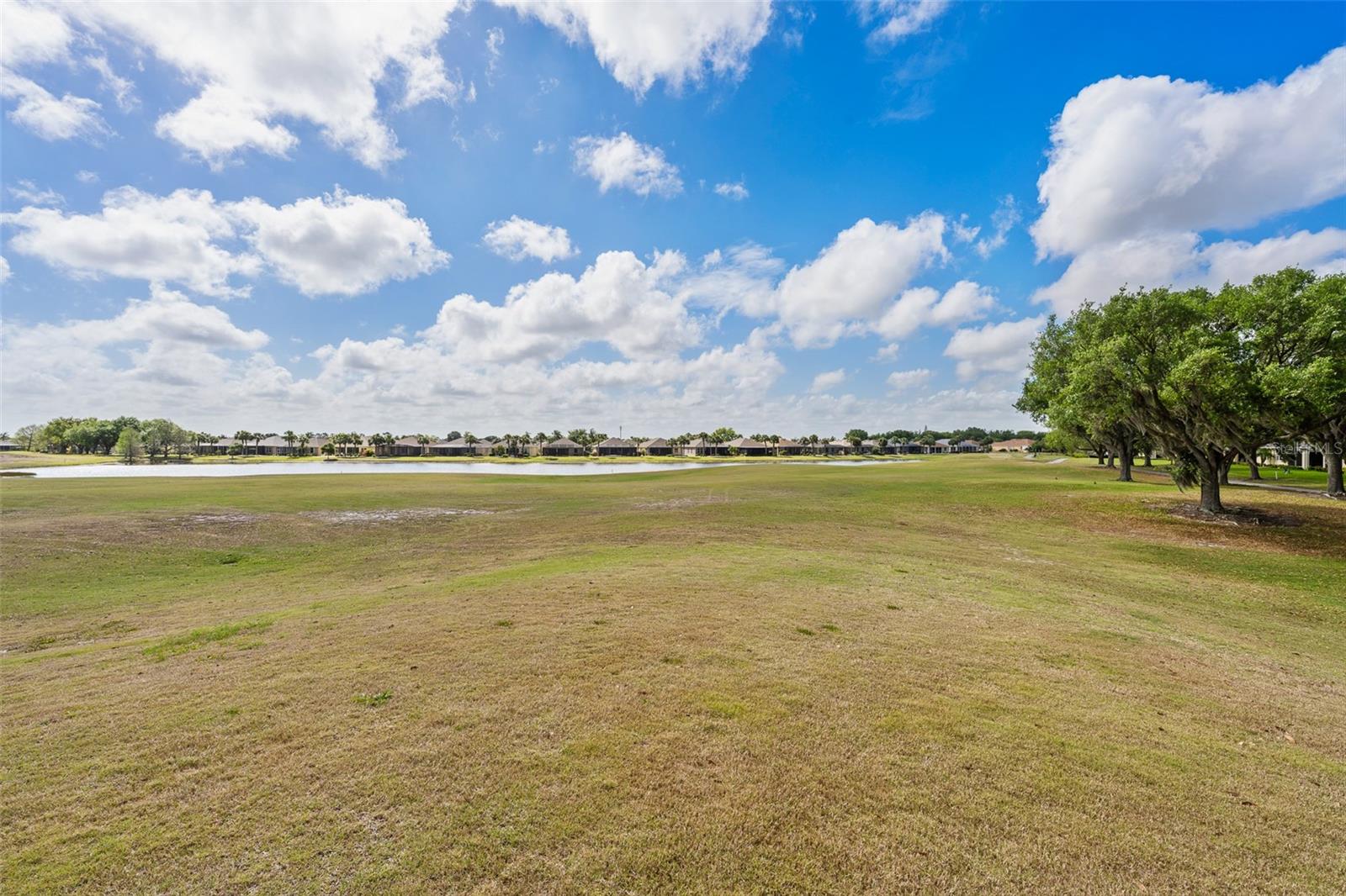 Image 34 of 50 For 718 Chipper Drive