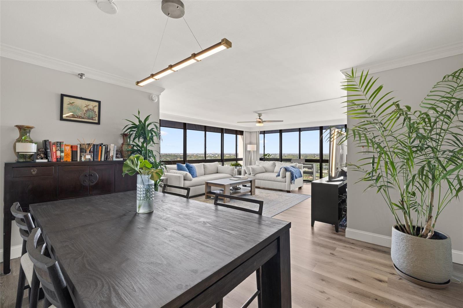 Image 19 of 48 For 3301 Bayshore Boulevard 1510a