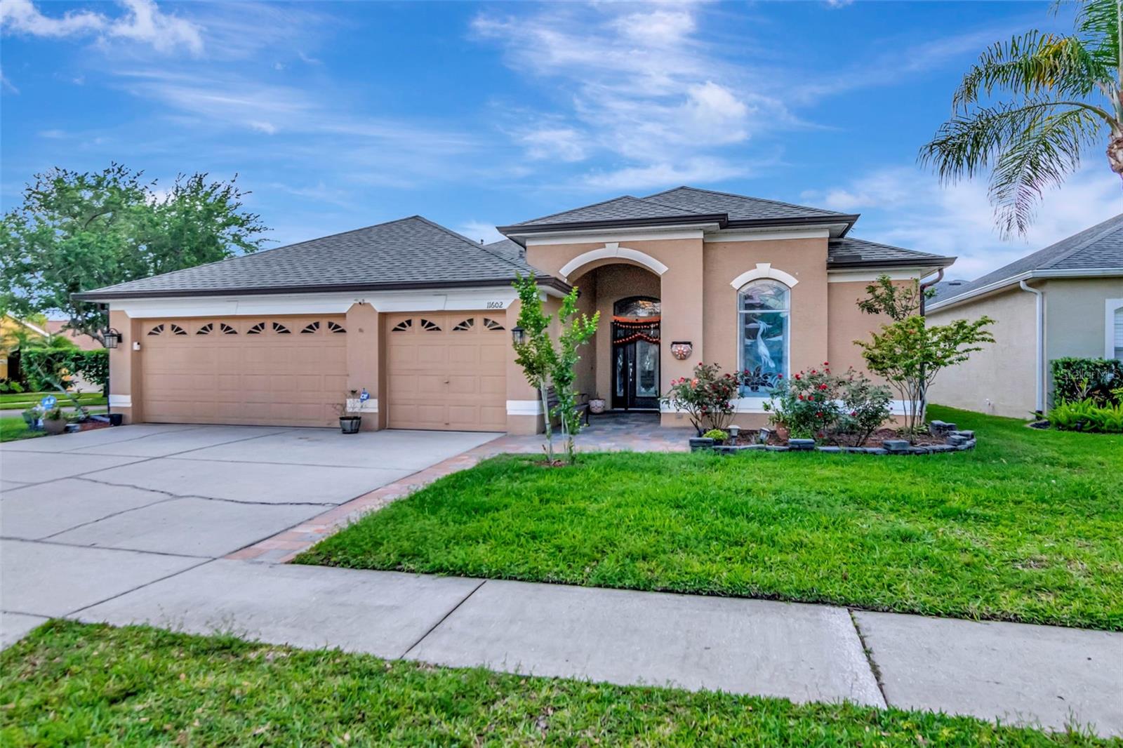 Listing photo id 0 for 11602 Windsorton Way