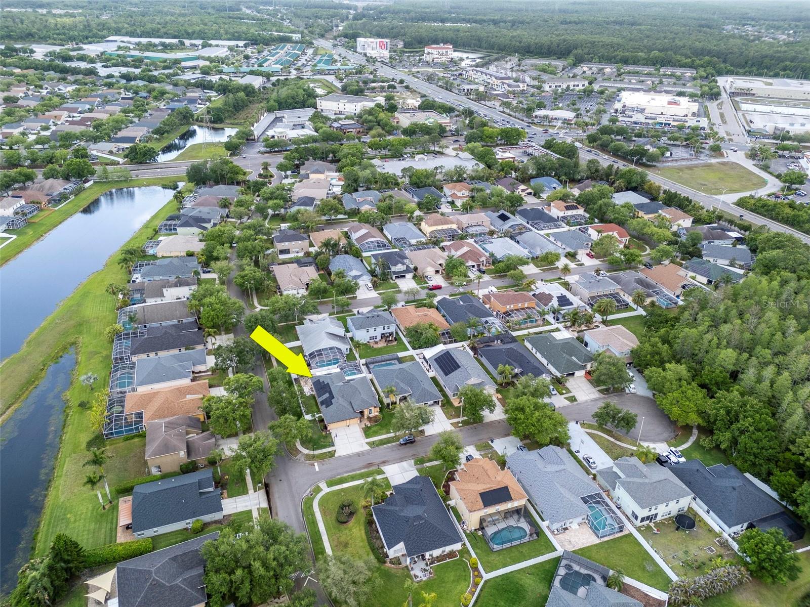 Listing photo id 37 for 11602 Windsorton Way