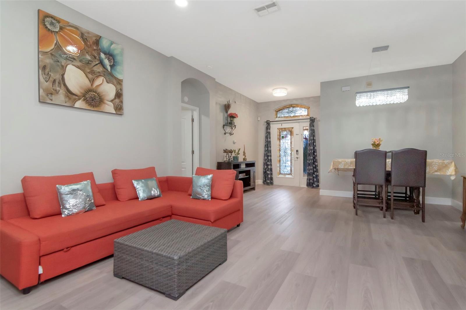 Listing photo id 2 for 11602 Windsorton Way