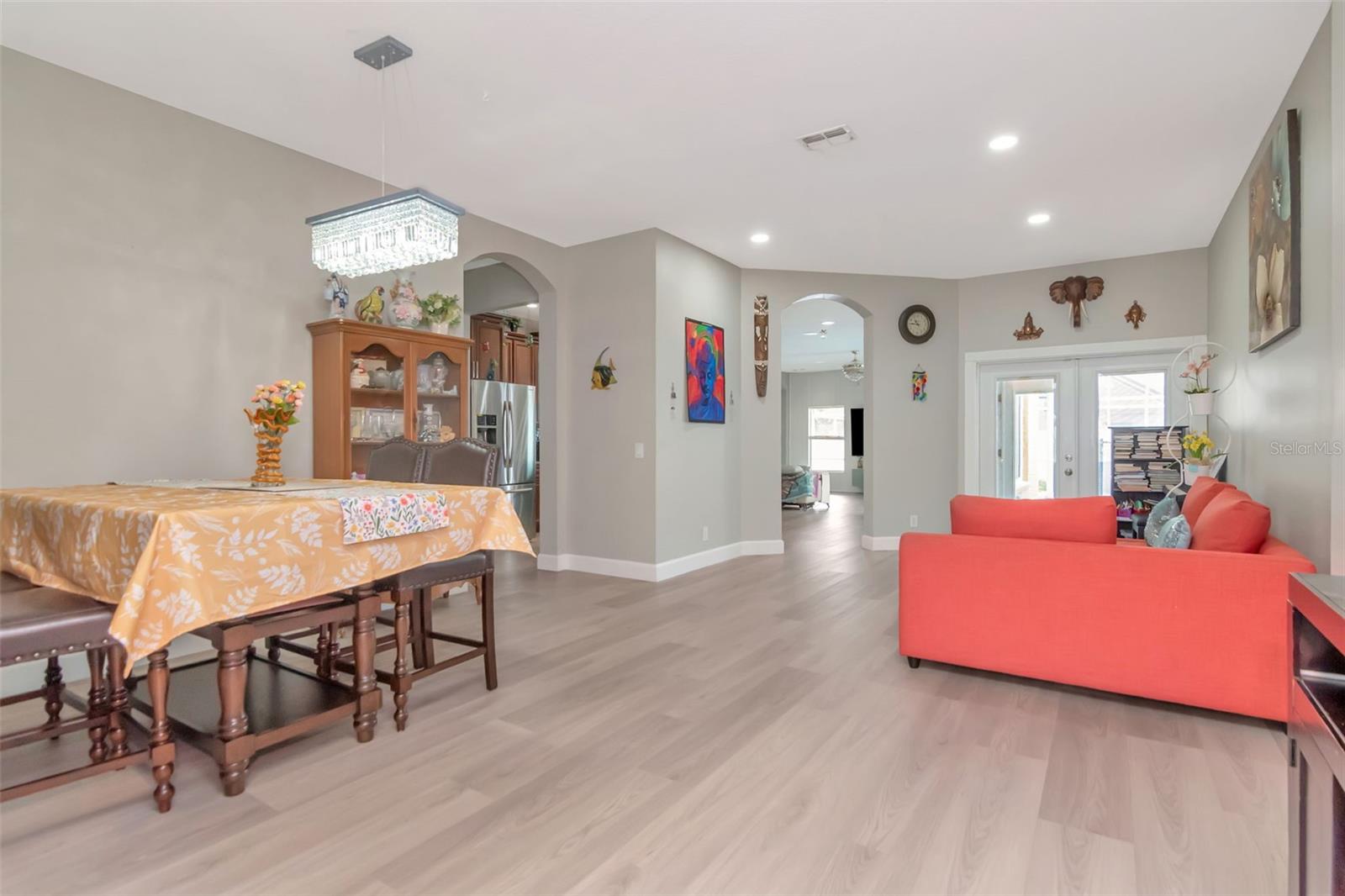 Listing photo id 5 for 11602 Windsorton Way