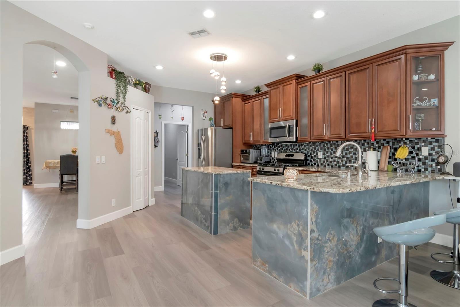 Listing photo id 6 for 11602 Windsorton Way