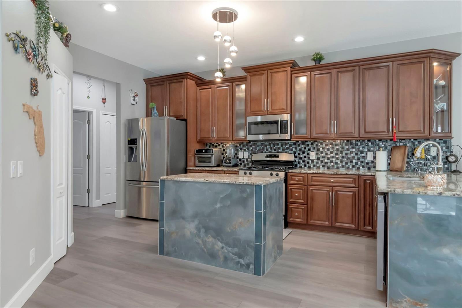 Listing photo id 7 for 11602 Windsorton Way