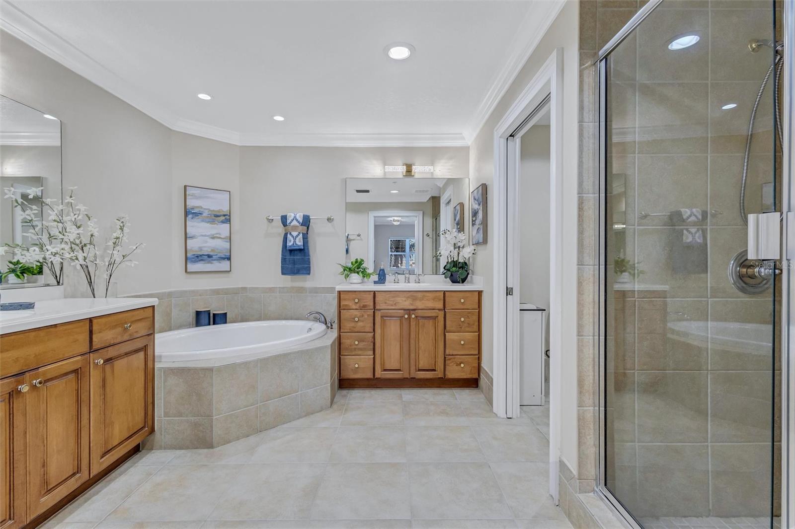 Image 20 of 34 For 606 Riviera Dunes Way 201