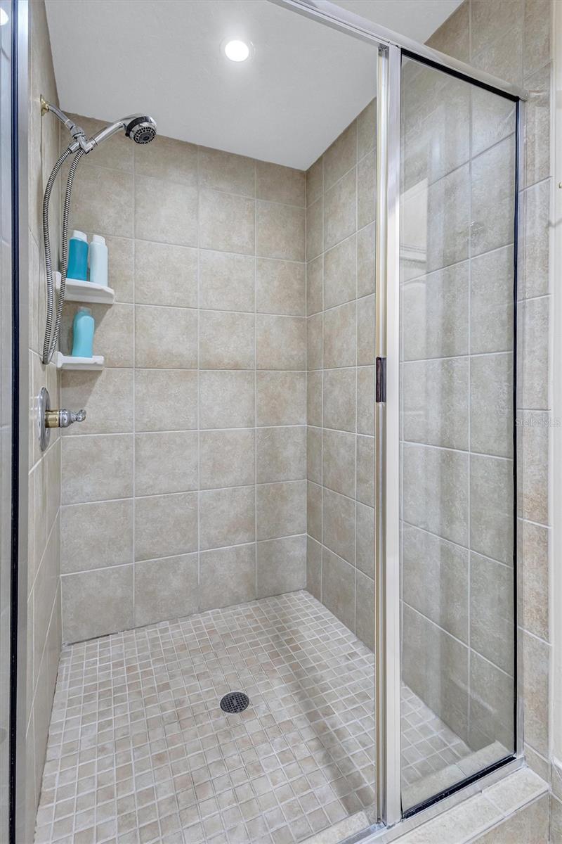 Image 21 of 34 For 606 Riviera Dunes Way 201