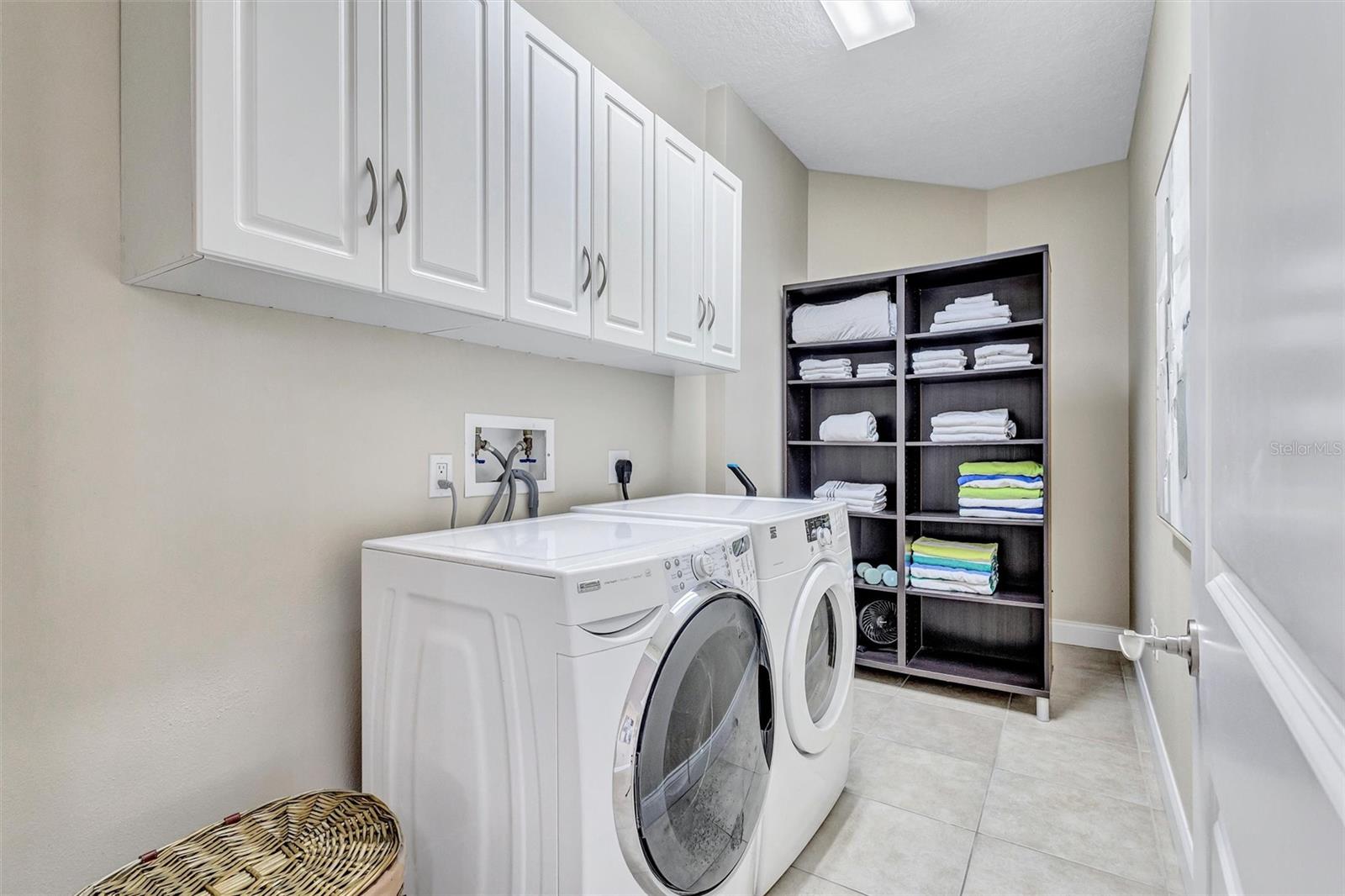 Image 25 of 34 For 606 Riviera Dunes Way 201