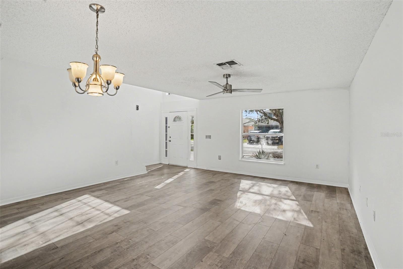 Image 10 of 41 For 10317 Frog Pond Drive