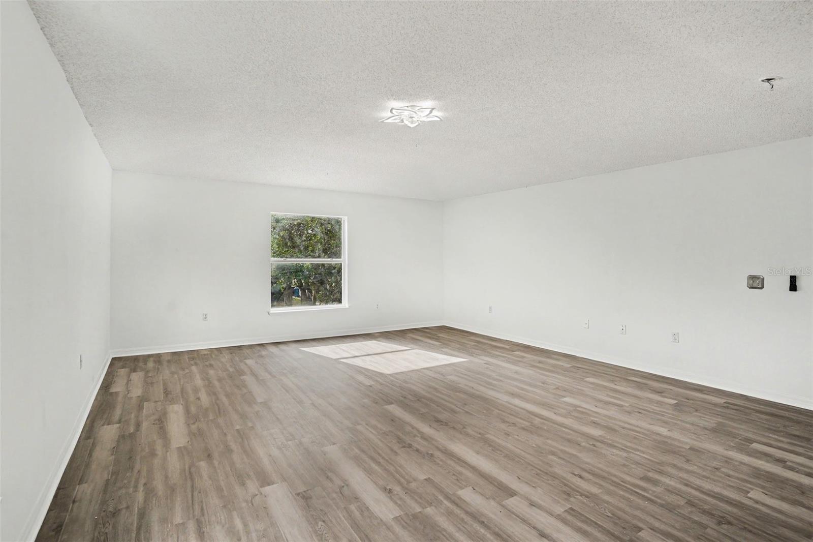 Image 27 of 41 For 10317 Frog Pond Drive