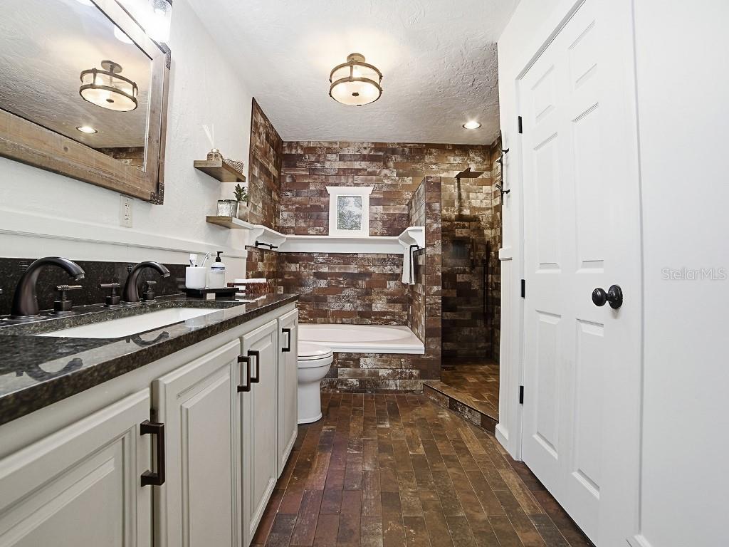 Image 6 of 15 For 213 Virginia Avenue