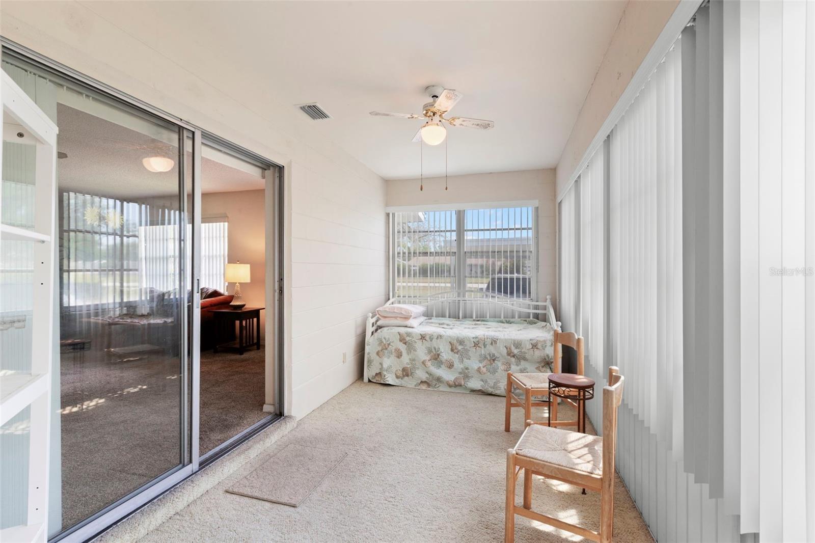 Image 18 of 25 For 401 De Grasse Place 18