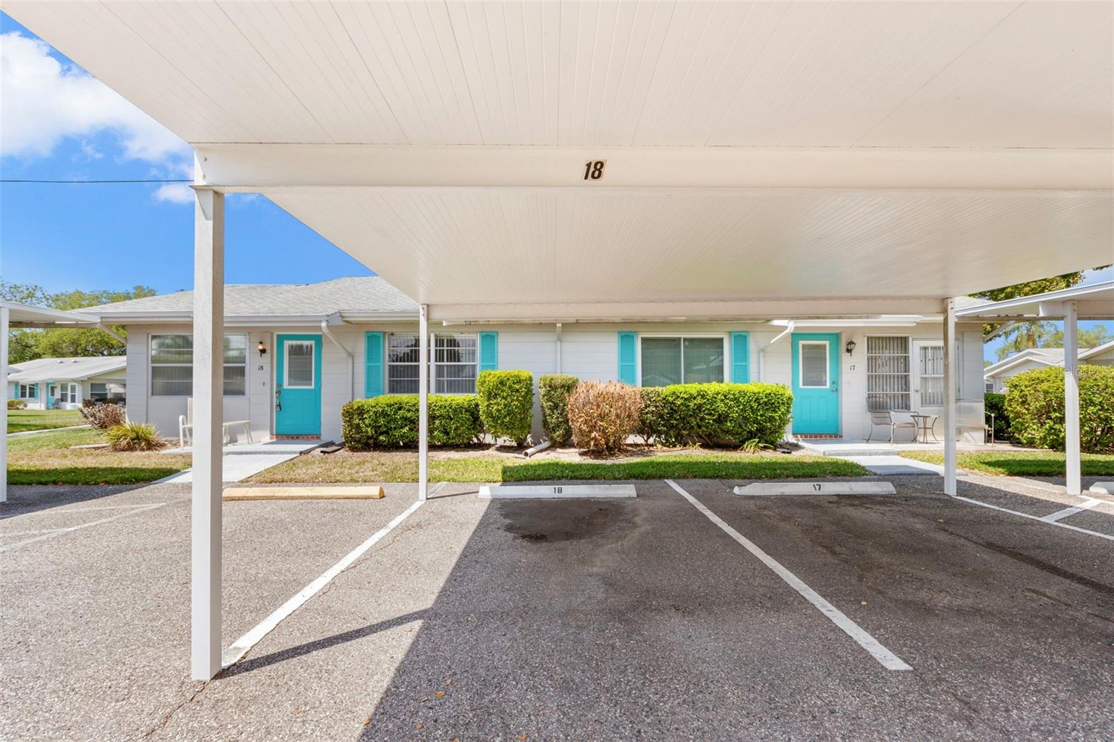 Image 6 of 25 For 401 De Grasse Place 18