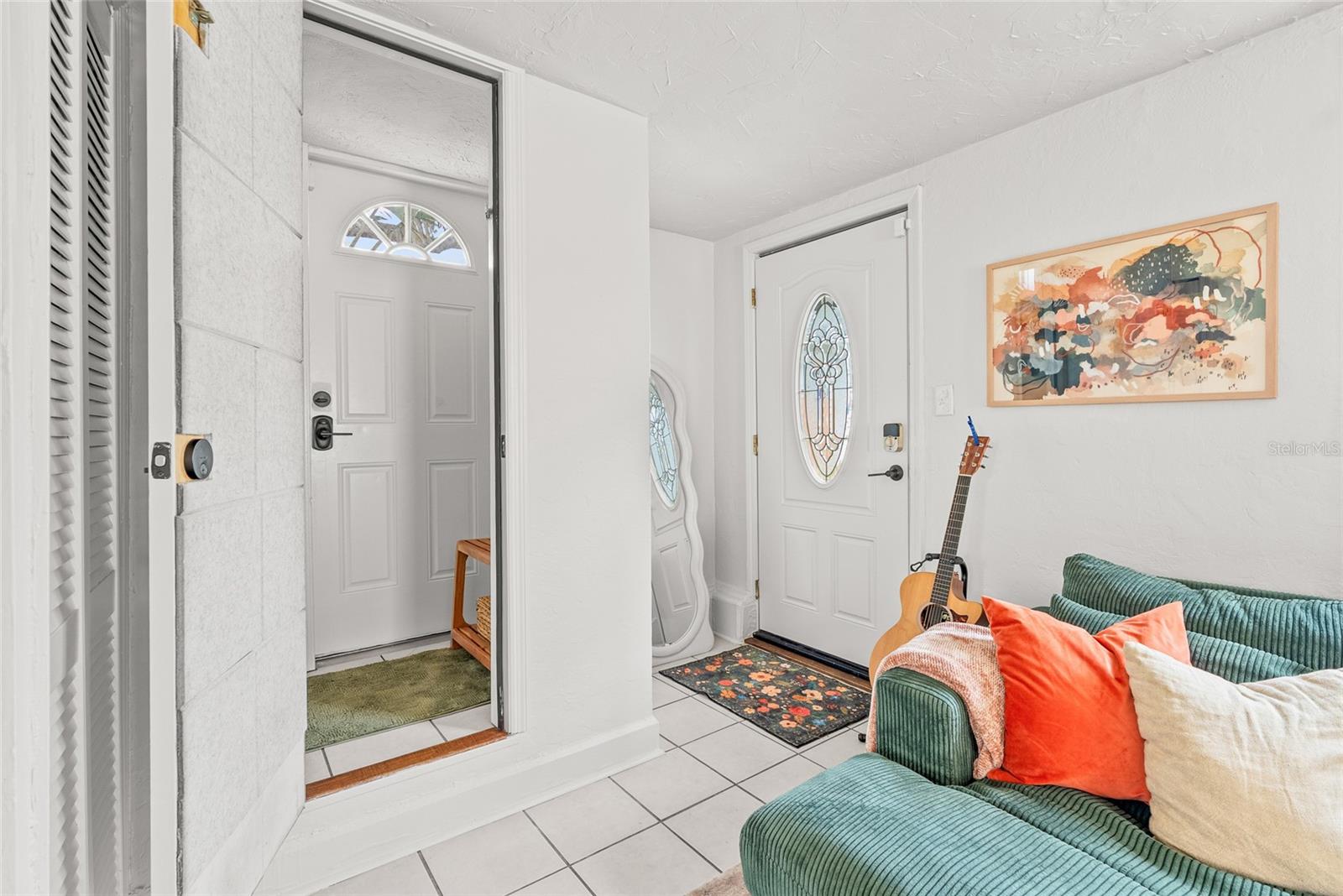 Image 21 of 53 For 2244 8th Avenue N