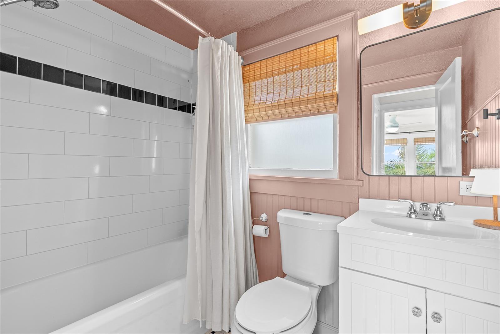 Image 34 of 53 For 2244 8th Avenue N