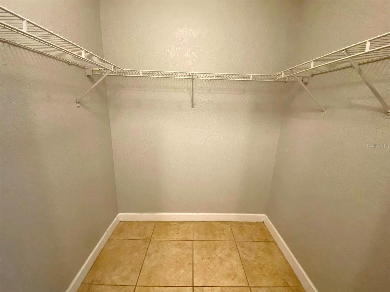 Image 14 of 21 For 135 Coralwood Circle