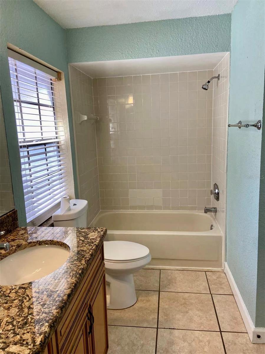 Image 7 of 21 For 135 Coralwood Circle