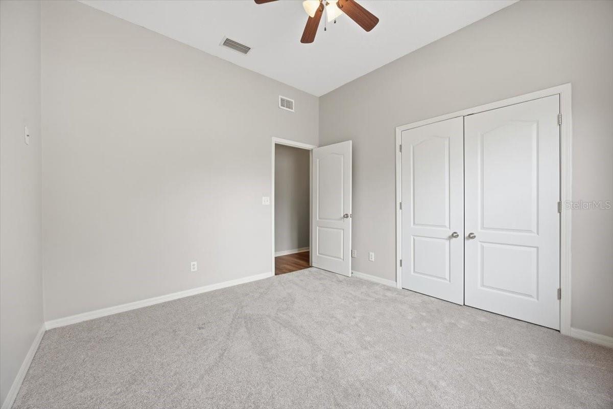 Image 12 of 38 For 713 Whitehall St