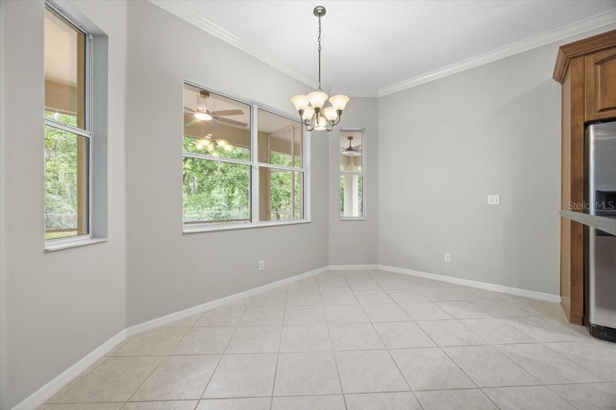 Image 8 of 38 For 713 Whitehall St