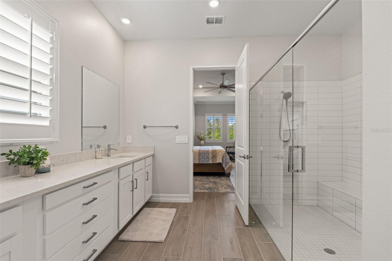 Image 21 of 63 For 4661 Southern Valley Loop