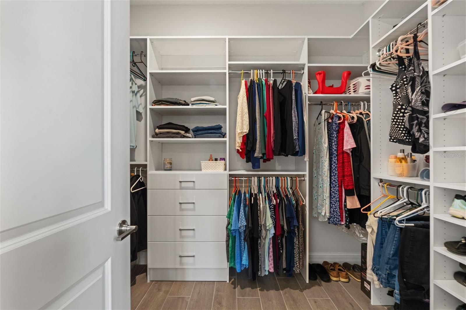 Image 23 of 63 For 4661 Southern Valley Loop