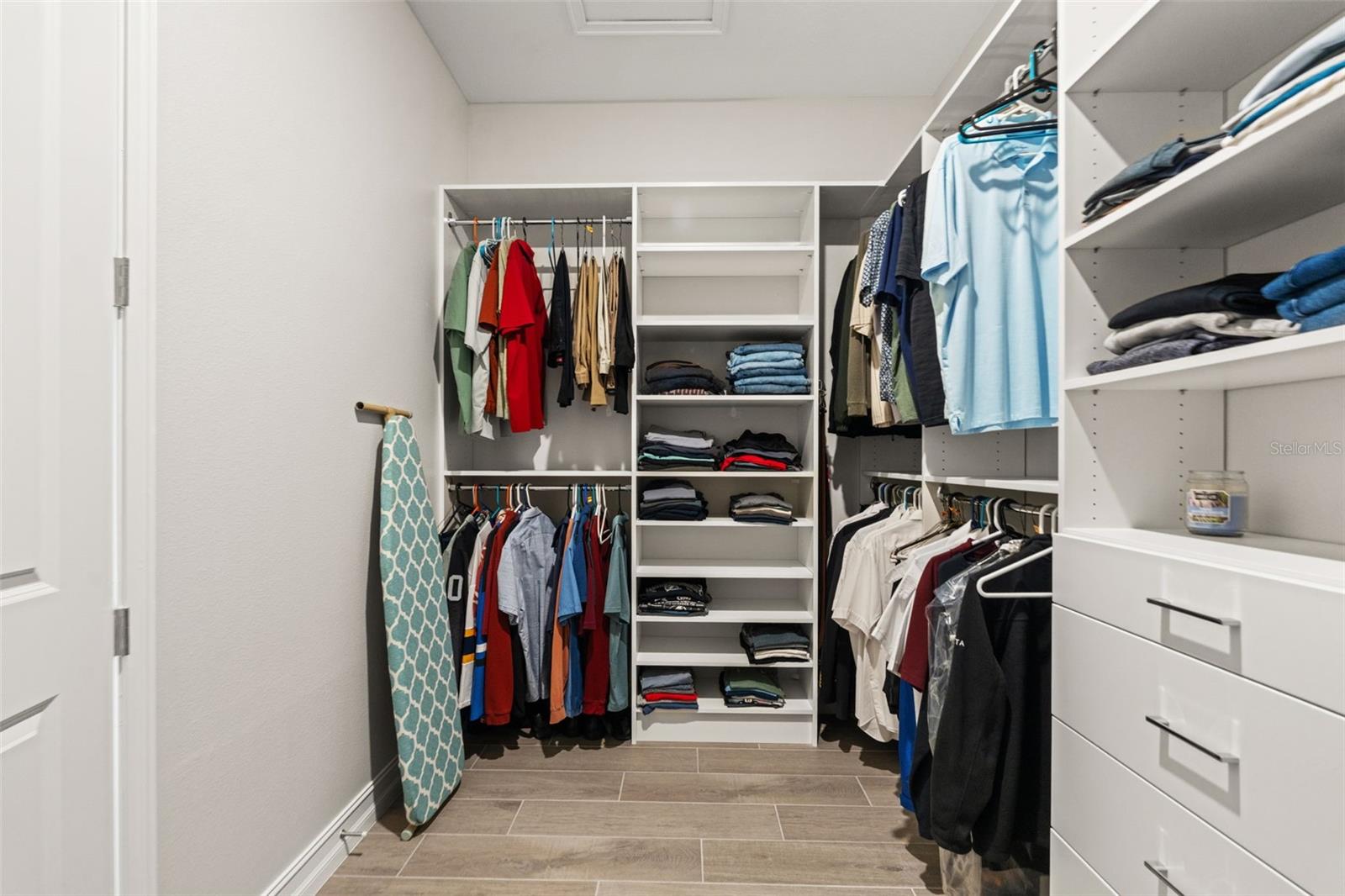 Image 24 of 63 For 4661 Southern Valley Loop