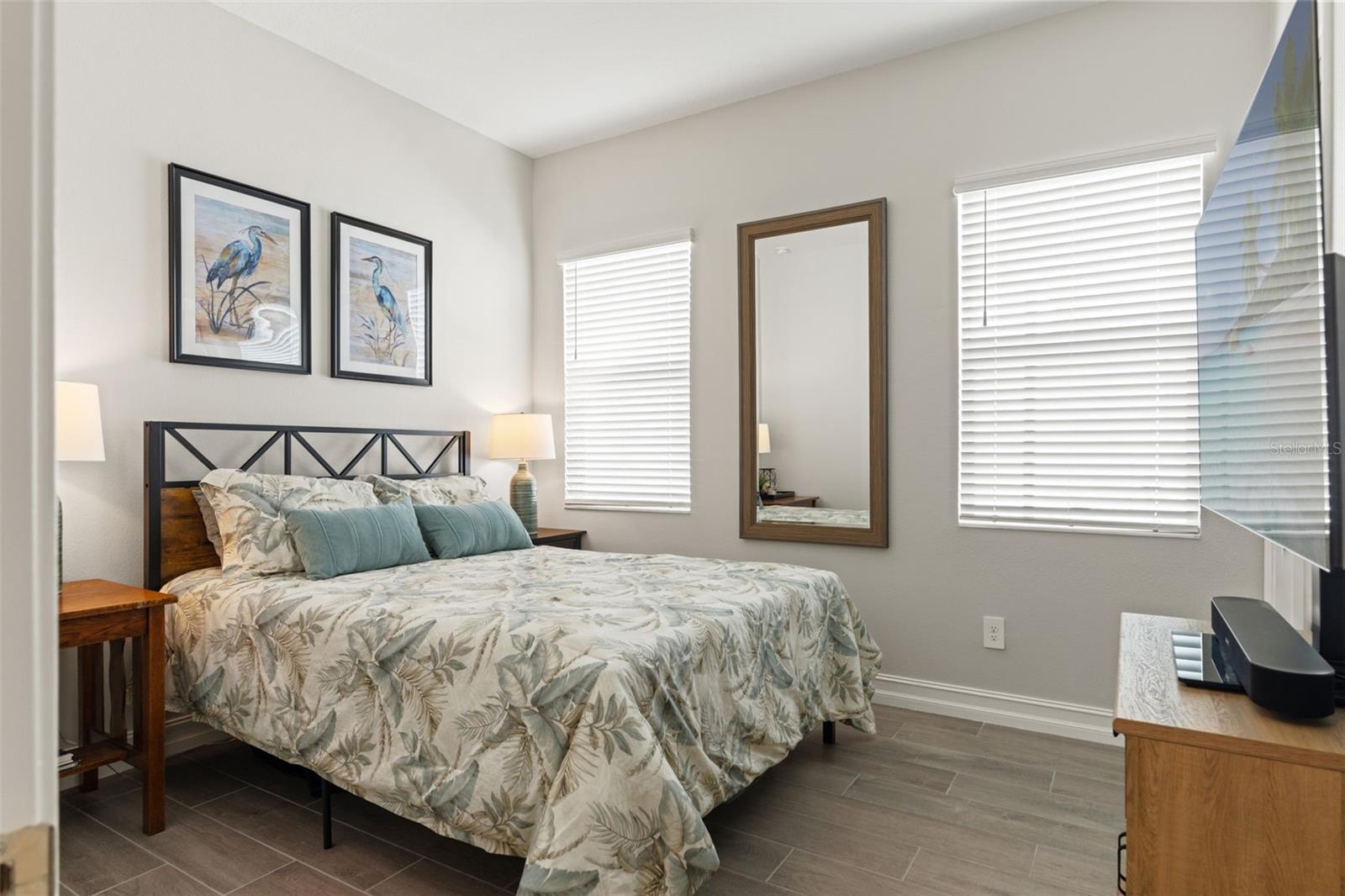 Image 25 of 63 For 4661 Southern Valley Loop