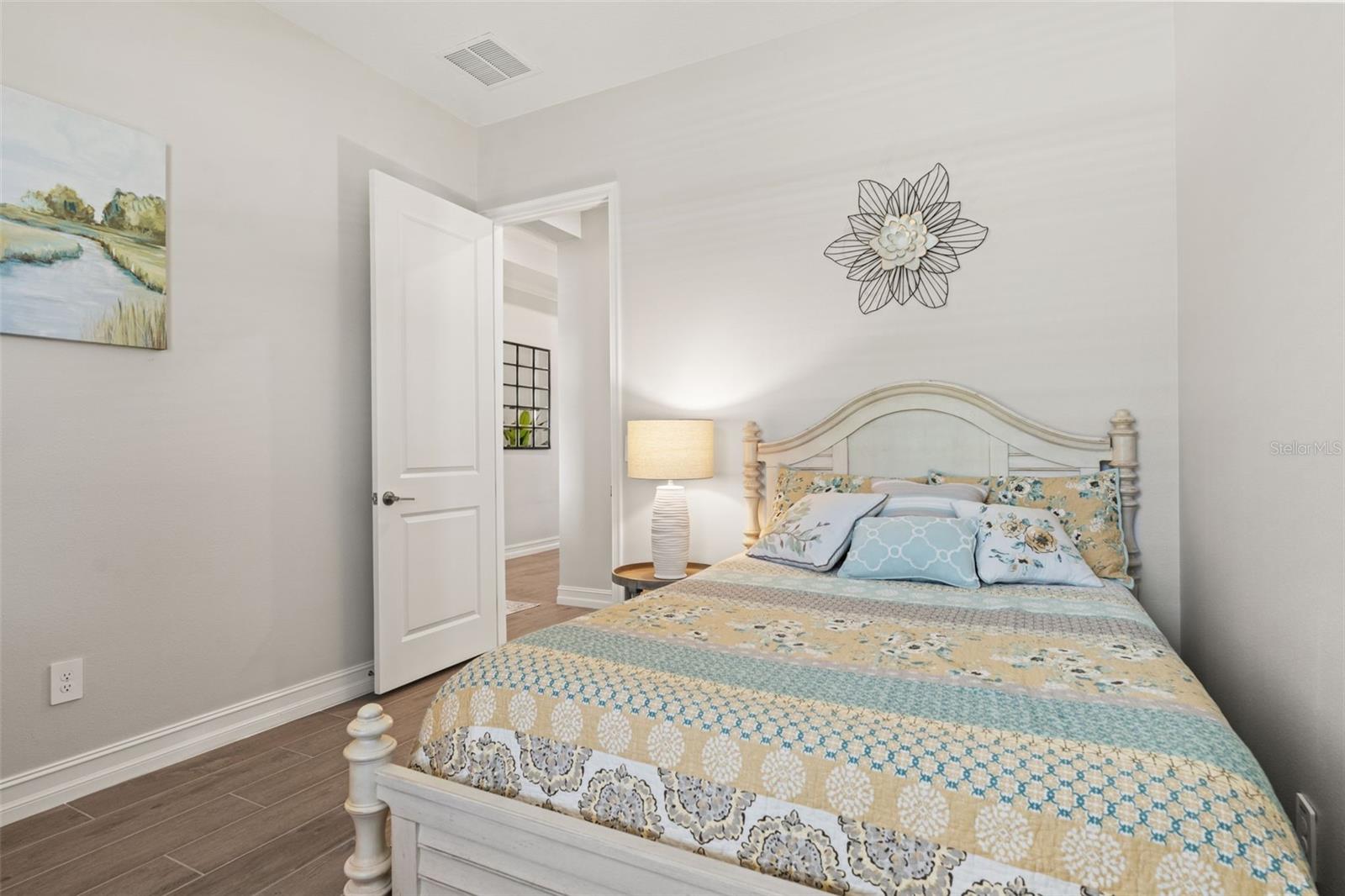 Image 27 of 63 For 4661 Southern Valley Loop