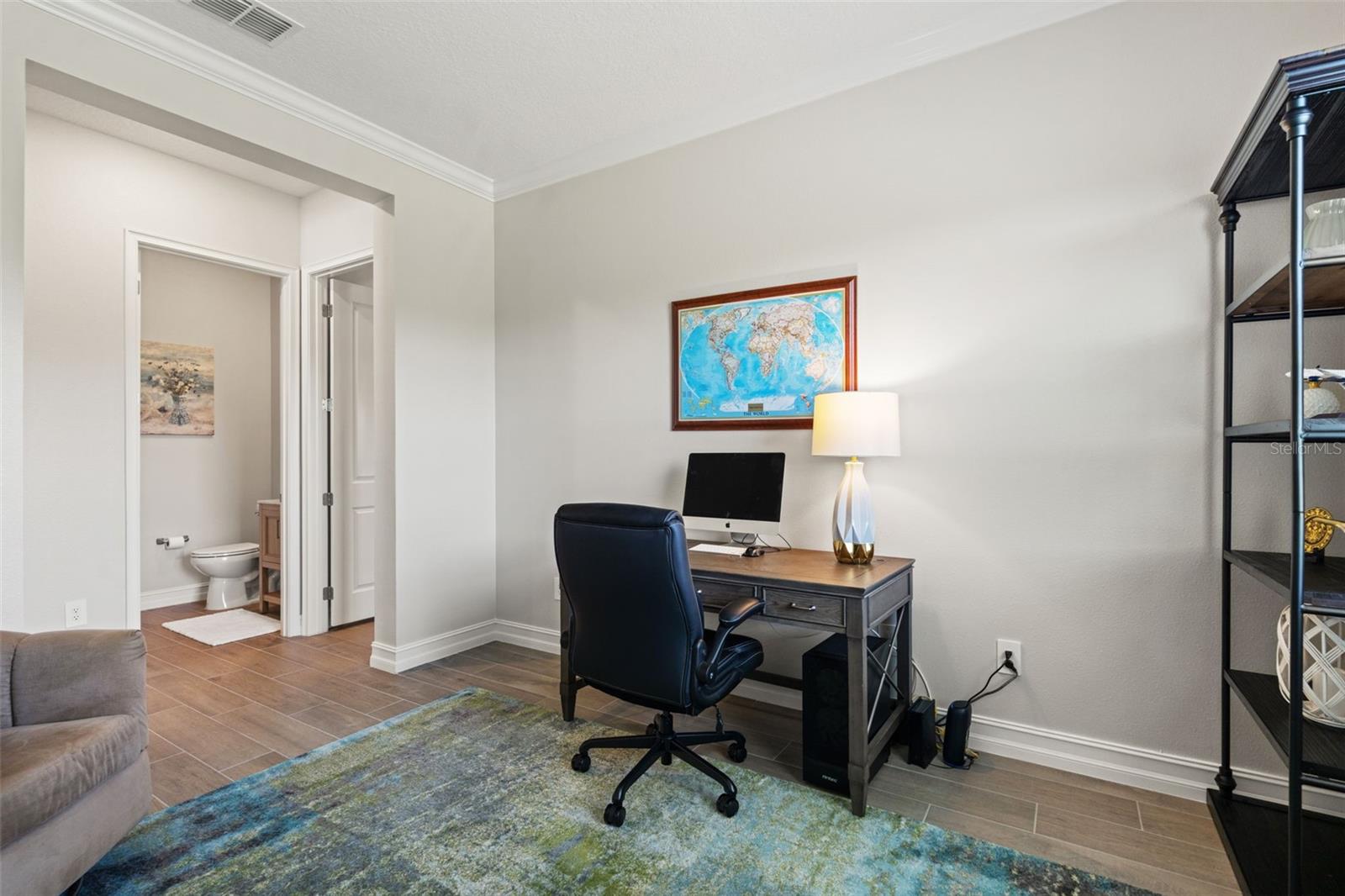 Image 31 of 63 For 4661 Southern Valley Loop