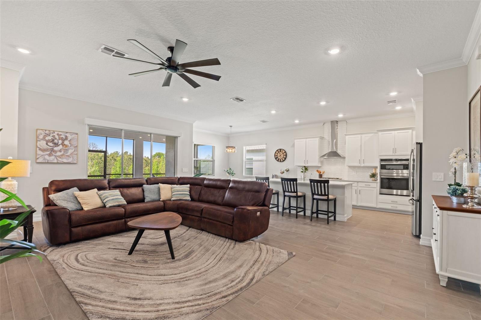 Image 9 of 63 For 4661 Southern Valley Loop