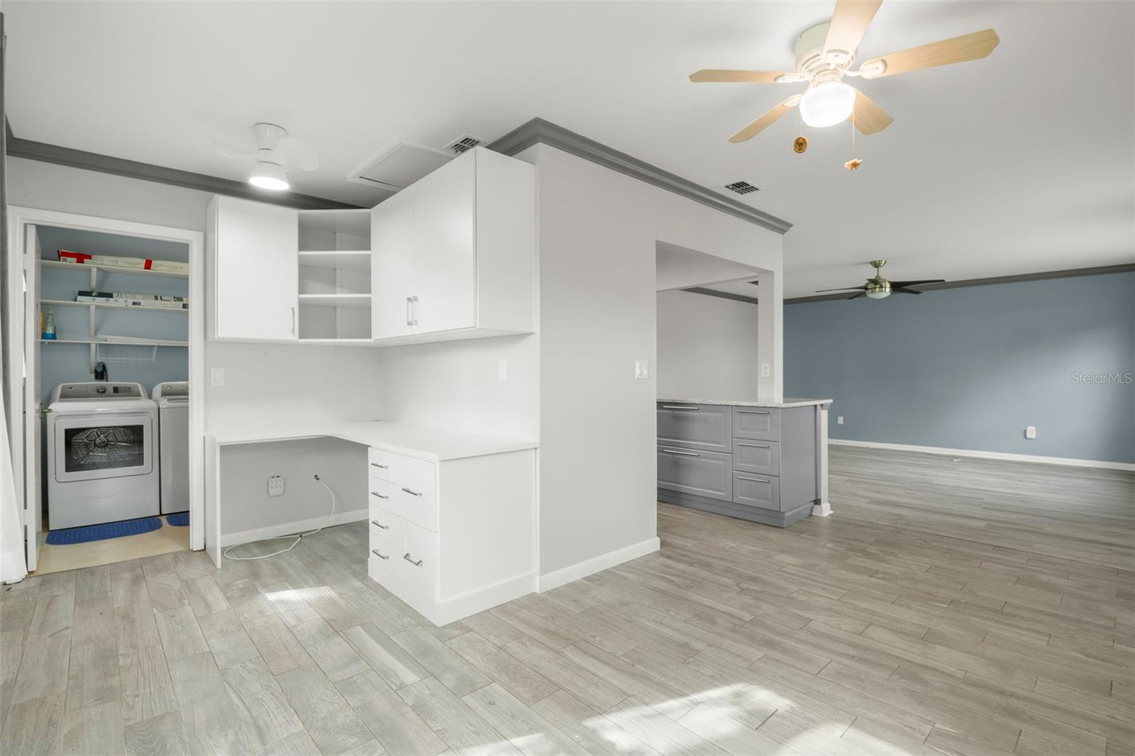 Image 13 of 29 For 1904 Canterbury Lane 13