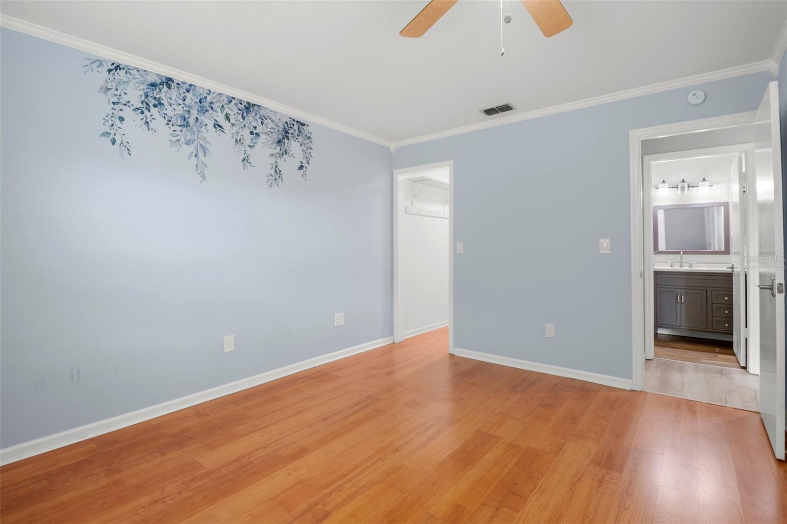 Image 21 of 29 For 1904 Canterbury Lane 13