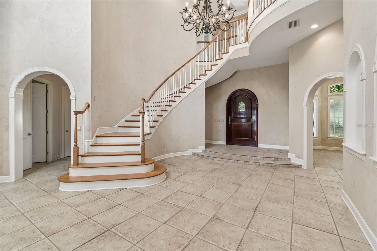 Image 10 of 84 For 702 Berrocales De Avila