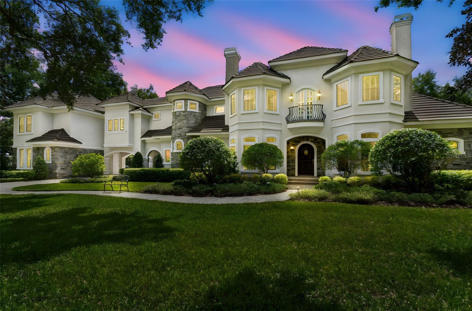 Image 2 of 84 For 702 Berrocales De Avila