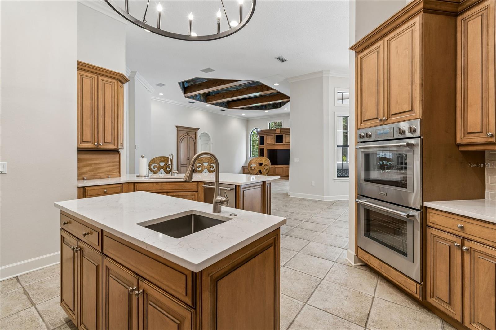 Image 33 of 84 For 702 Berrocales De Avila