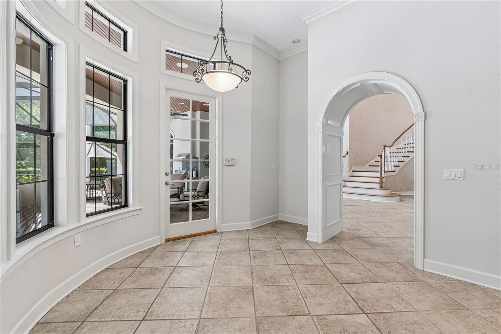 Image 39 of 84 For 702 Berrocales De Avila