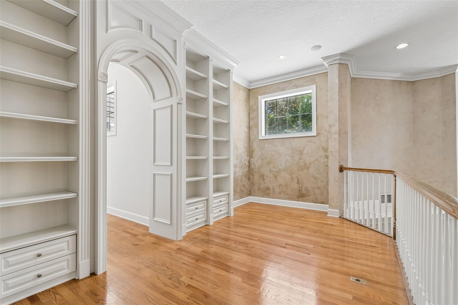 Image 54 of 84 For 702 Berrocales De Avila