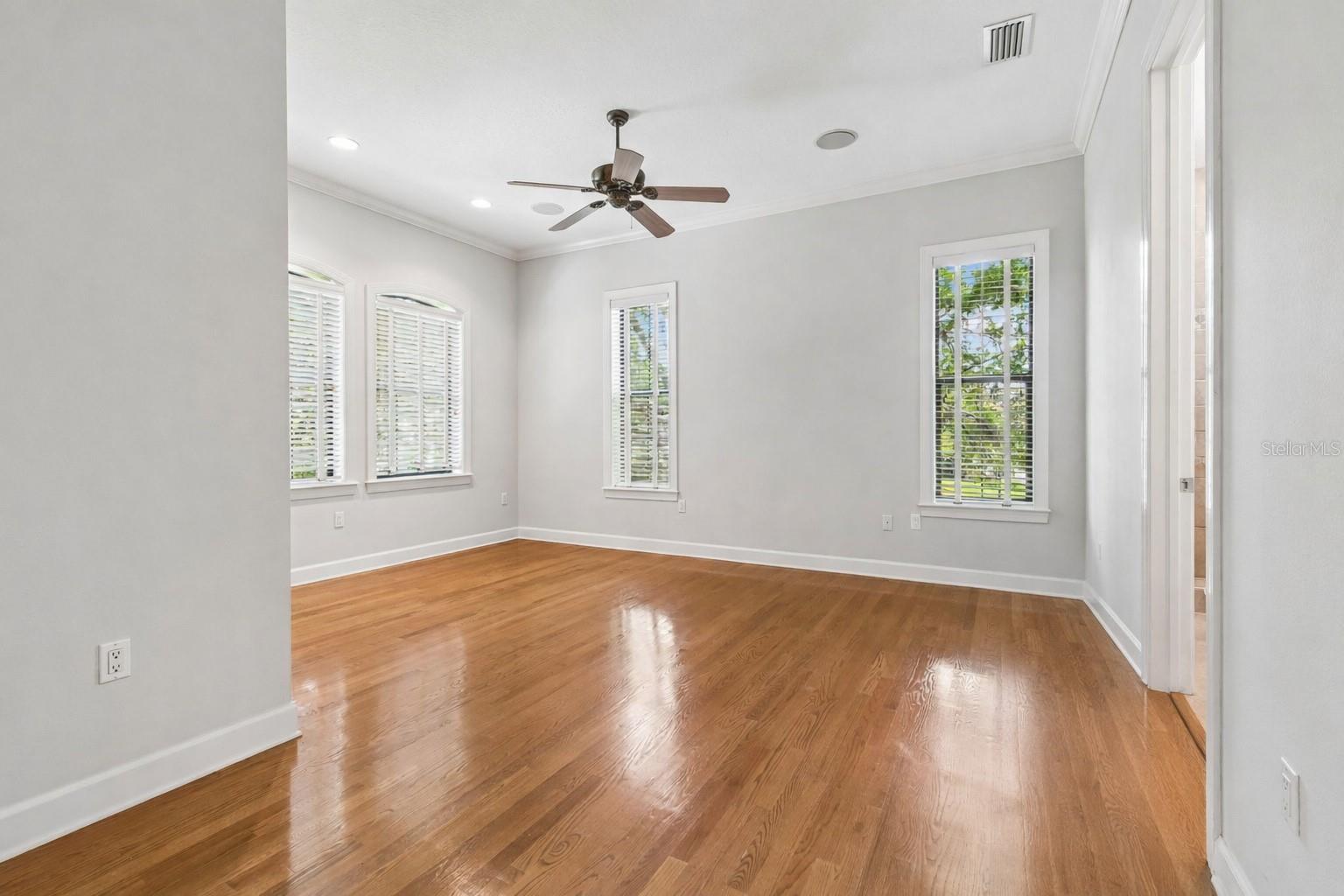 Image 58 of 84 For 702 Berrocales De Avila