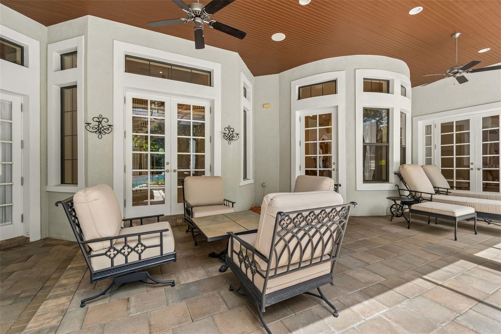 Image 63 of 84 For 702 Berrocales De Avila