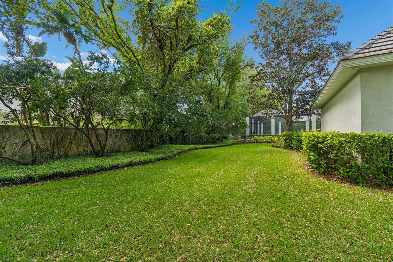 Image 71 of 84 For 702 Berrocales De Avila