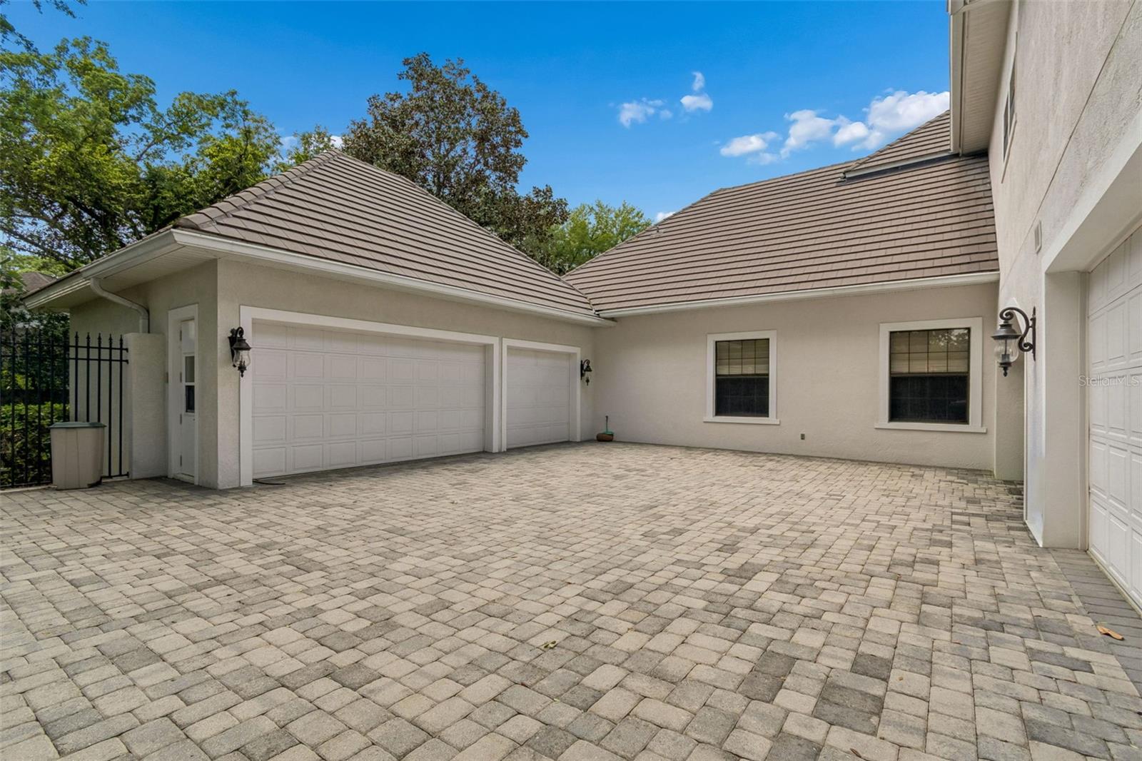 Image 74 of 84 For 702 Berrocales De Avila