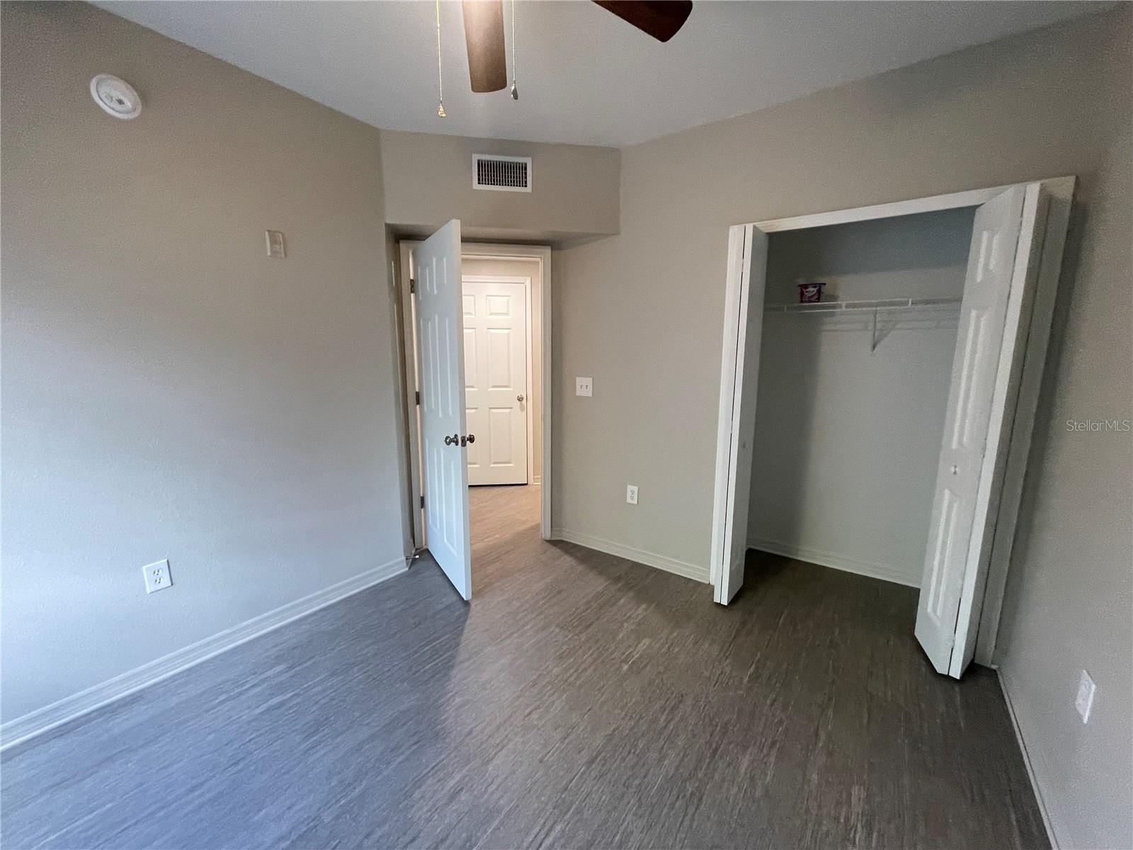 Image 15 of 17 For 6004 Portsdale Place 101