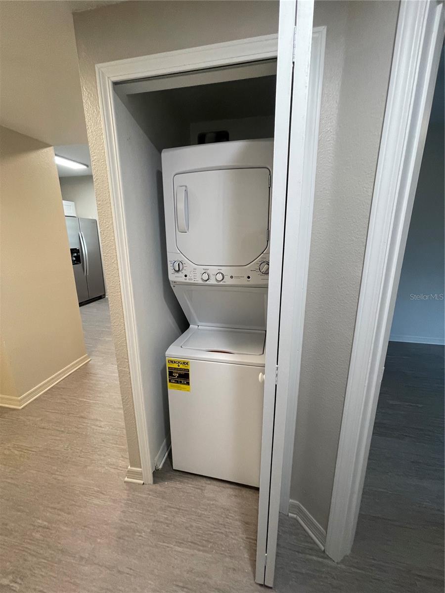 Image 16 of 17 For 6004 Portsdale Place 101