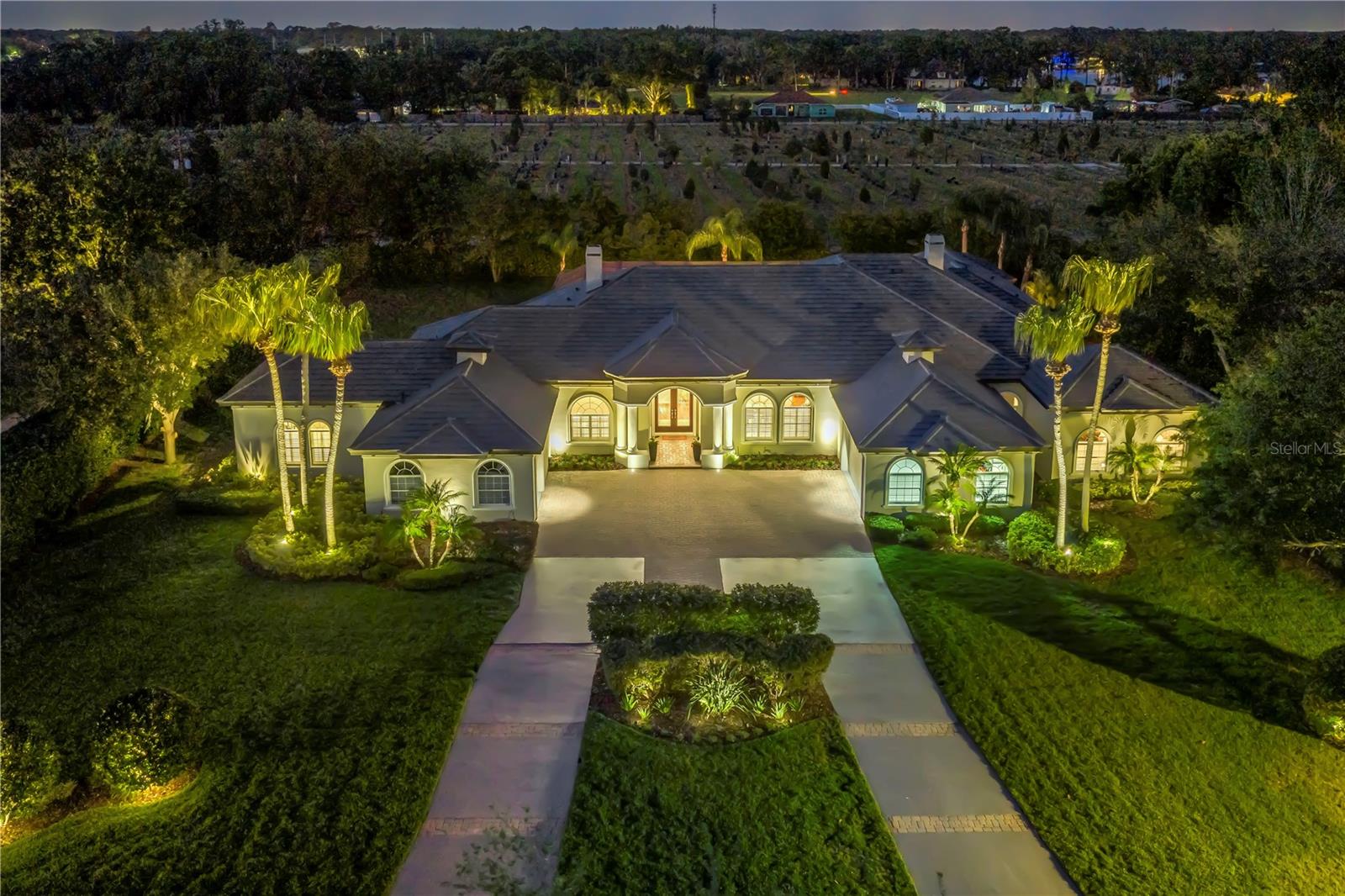 Listing photo id 98 for 7907 Foxcatcher Court