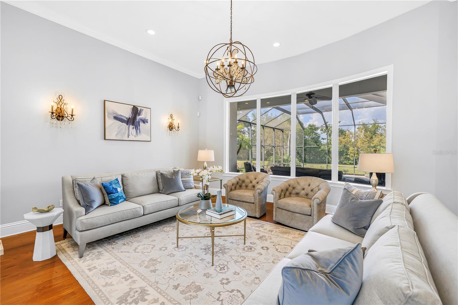 Listing photo id 11 for 7907 Foxcatcher Court