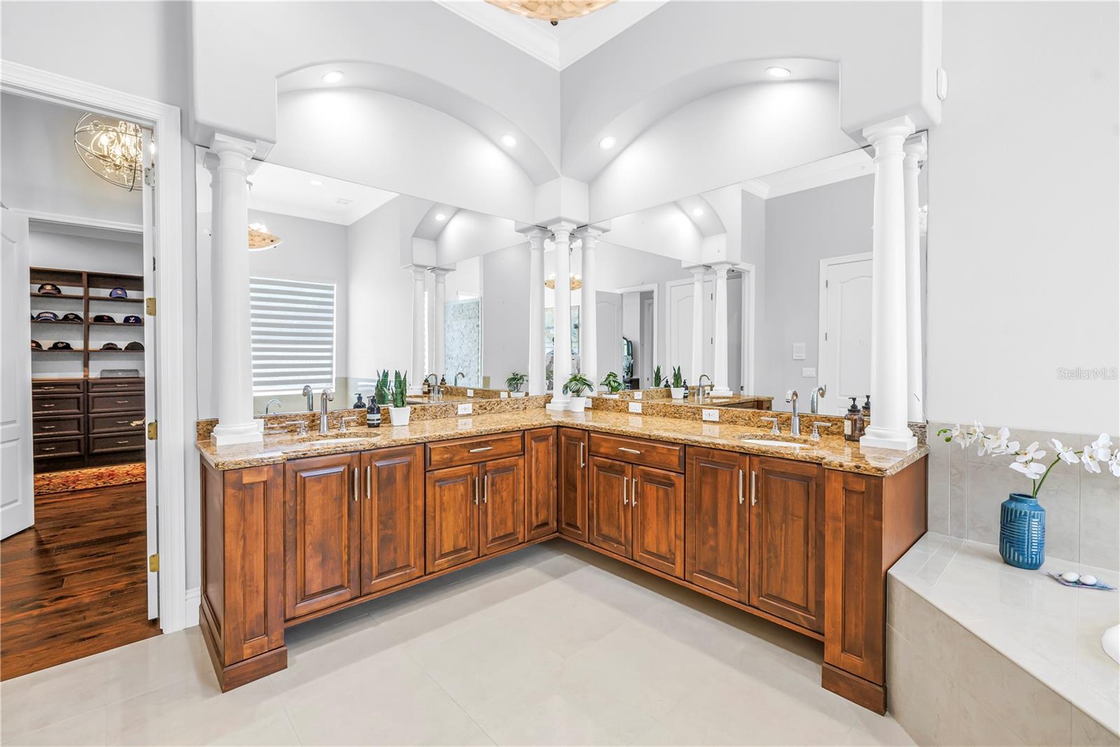 Listing photo id 43 for 7907 Foxcatcher Court