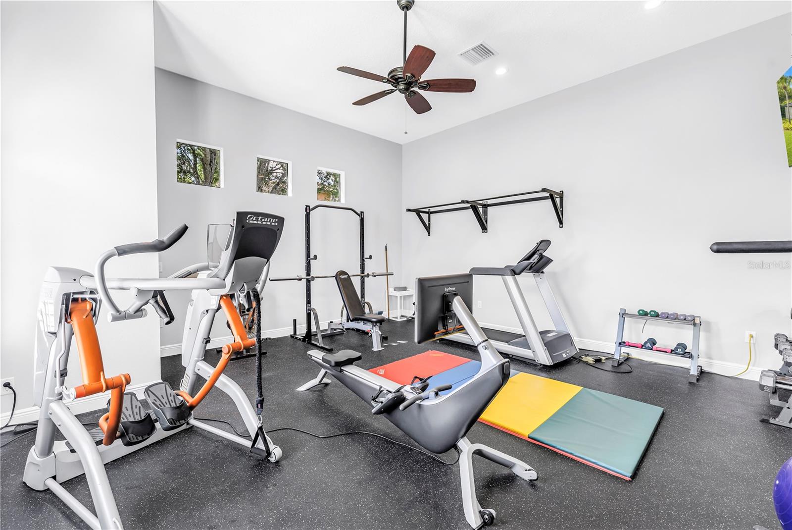 Listing photo id 50 for 7907 Foxcatcher Court