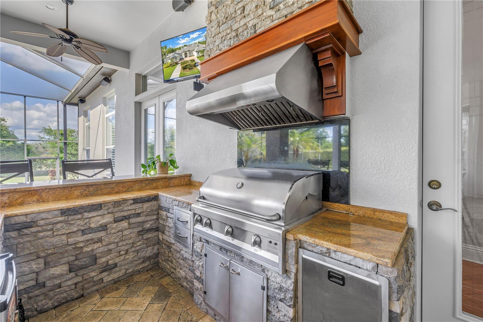 Listing photo id 72 for 7907 Foxcatcher Court