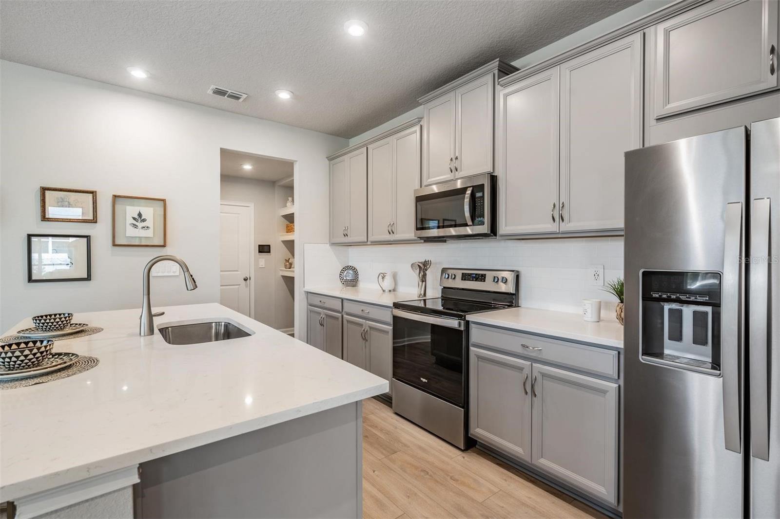 Image 11 of 47 For 19219 Blue Pond Drive