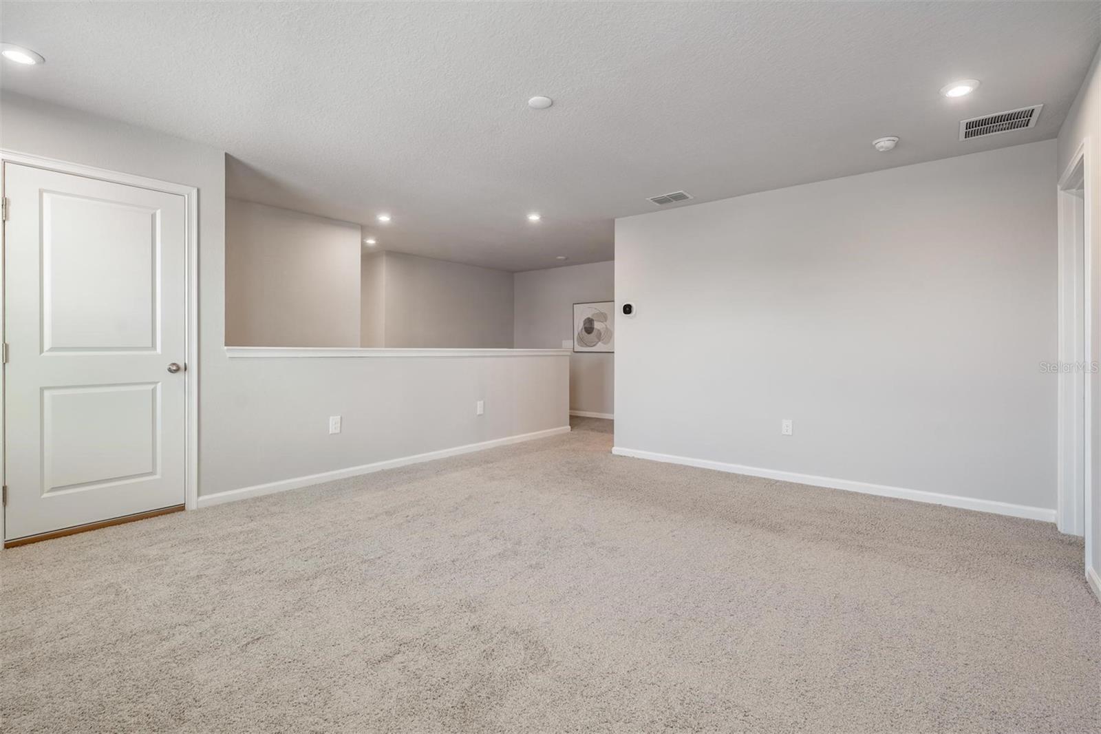 Image 18 of 47 For 19219 Blue Pond Drive